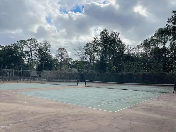 a view of a tennis court