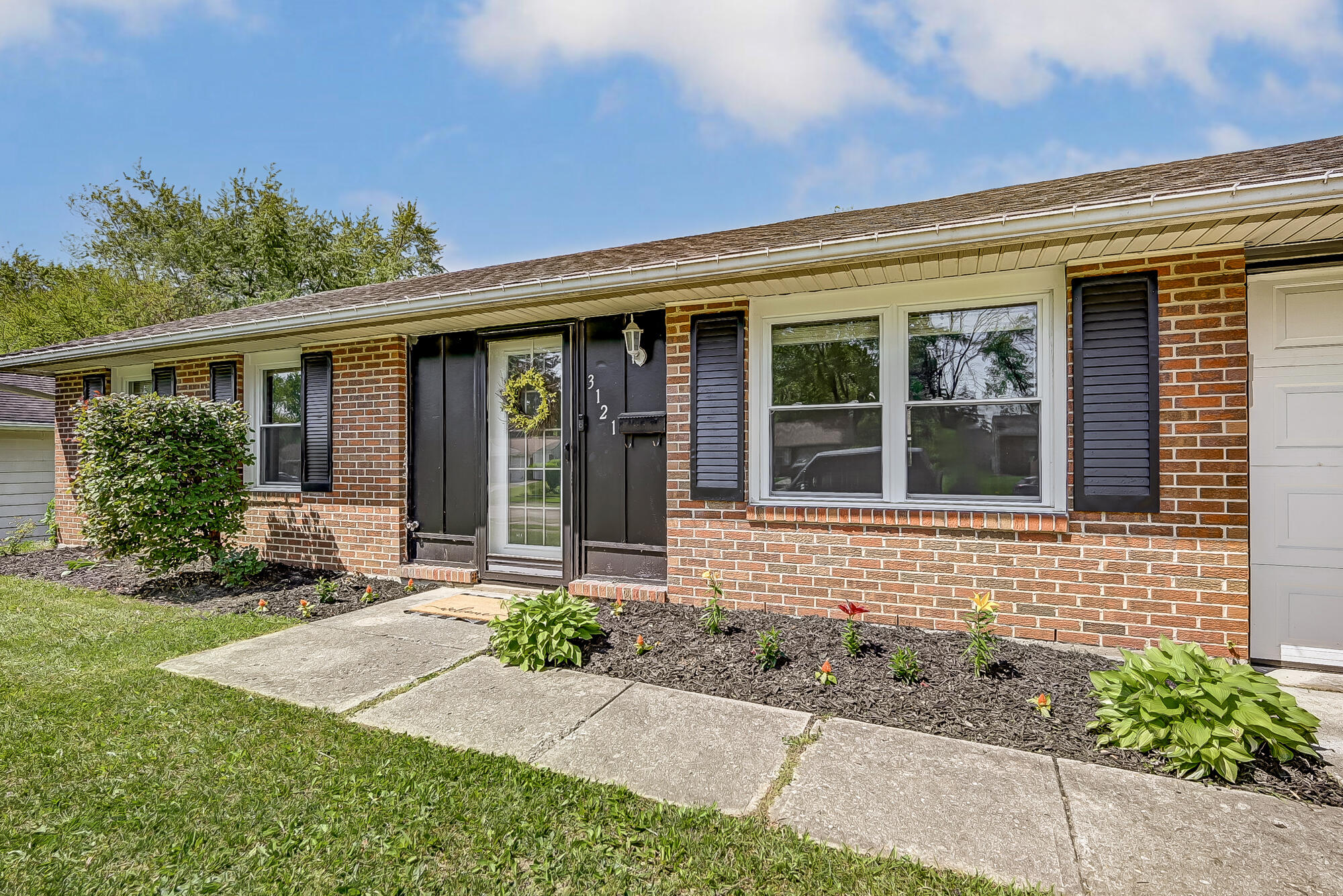 3121 Eastham Street Springfield, OH 45503 - Photo 4 of 29