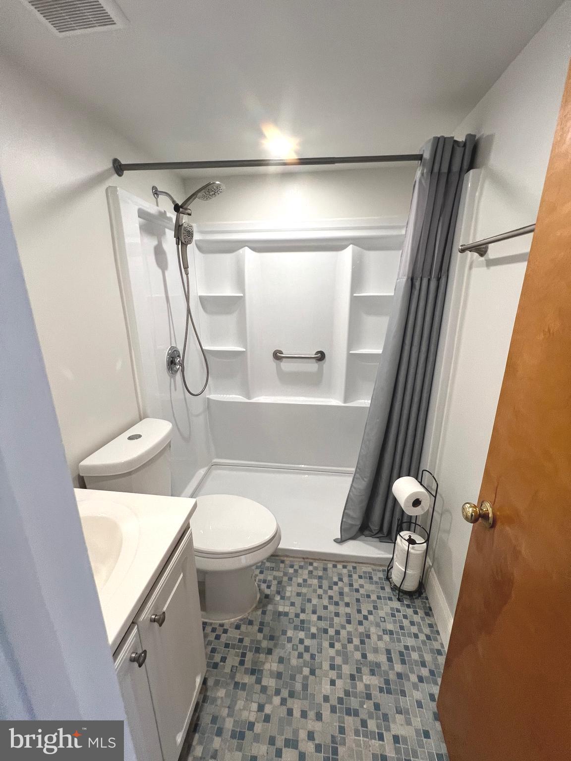 4701 Pennell Road, Unit G7 Aston, PA 19014 - Photo 13 of 16