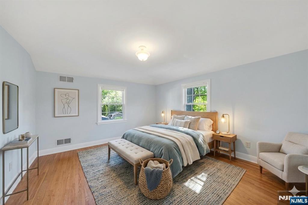 678 Millbrook Road River Edge, NJ 07661 - Photo 22 of 34