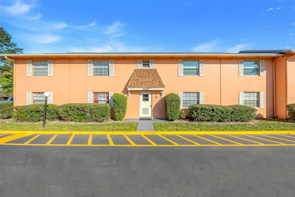 1605 West Oak Ridge Road, Unit A Orlando, FL 32809 - Photo 1 of 21 Gallery Image 1