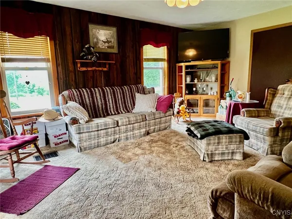 $649,000 | 298 Maple Ridge Road, De Kalb, NY 13642