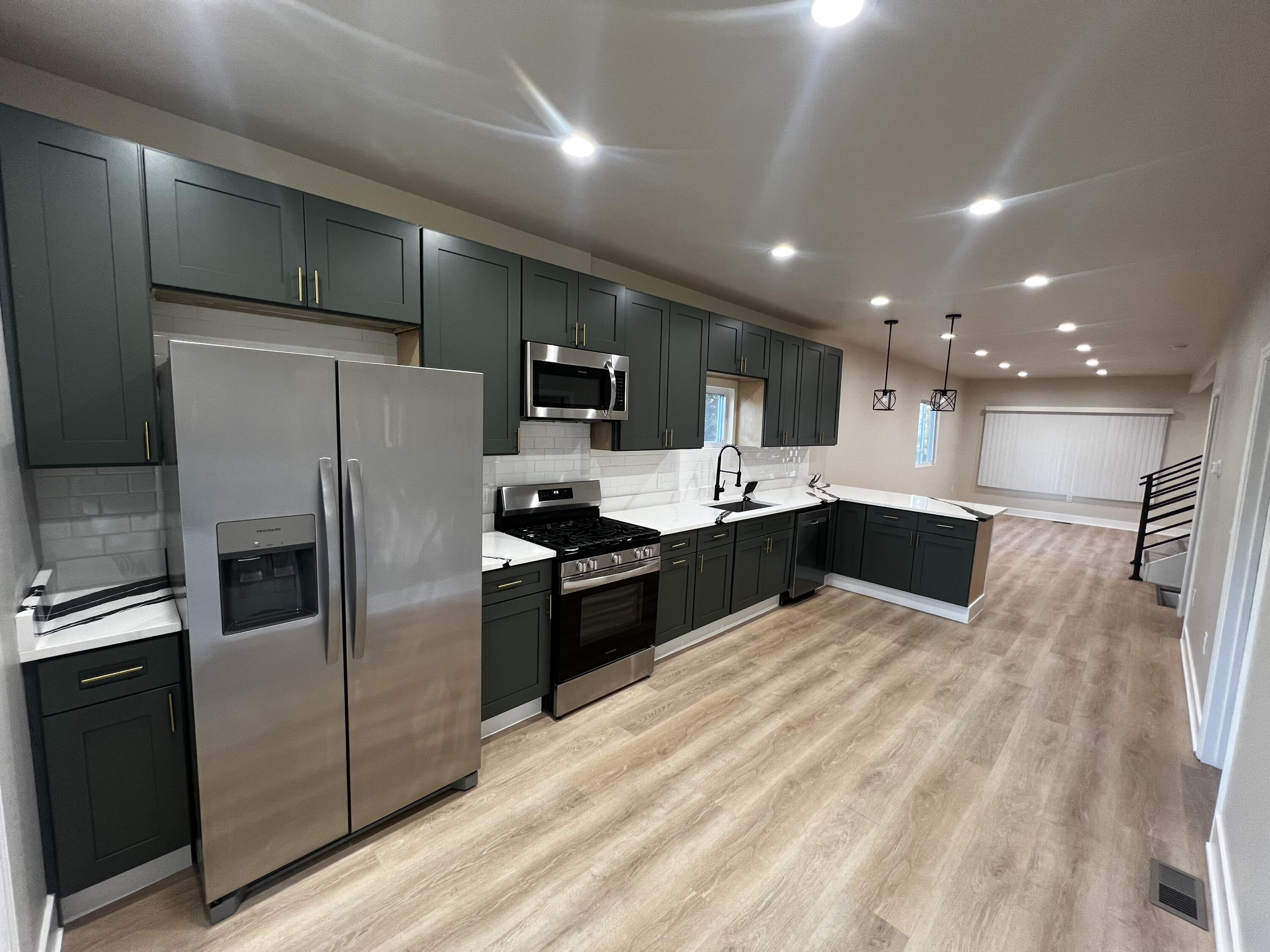 1137 Indiana Street Hammond, IN 46320 - Photo 10 of 31 3000x2250