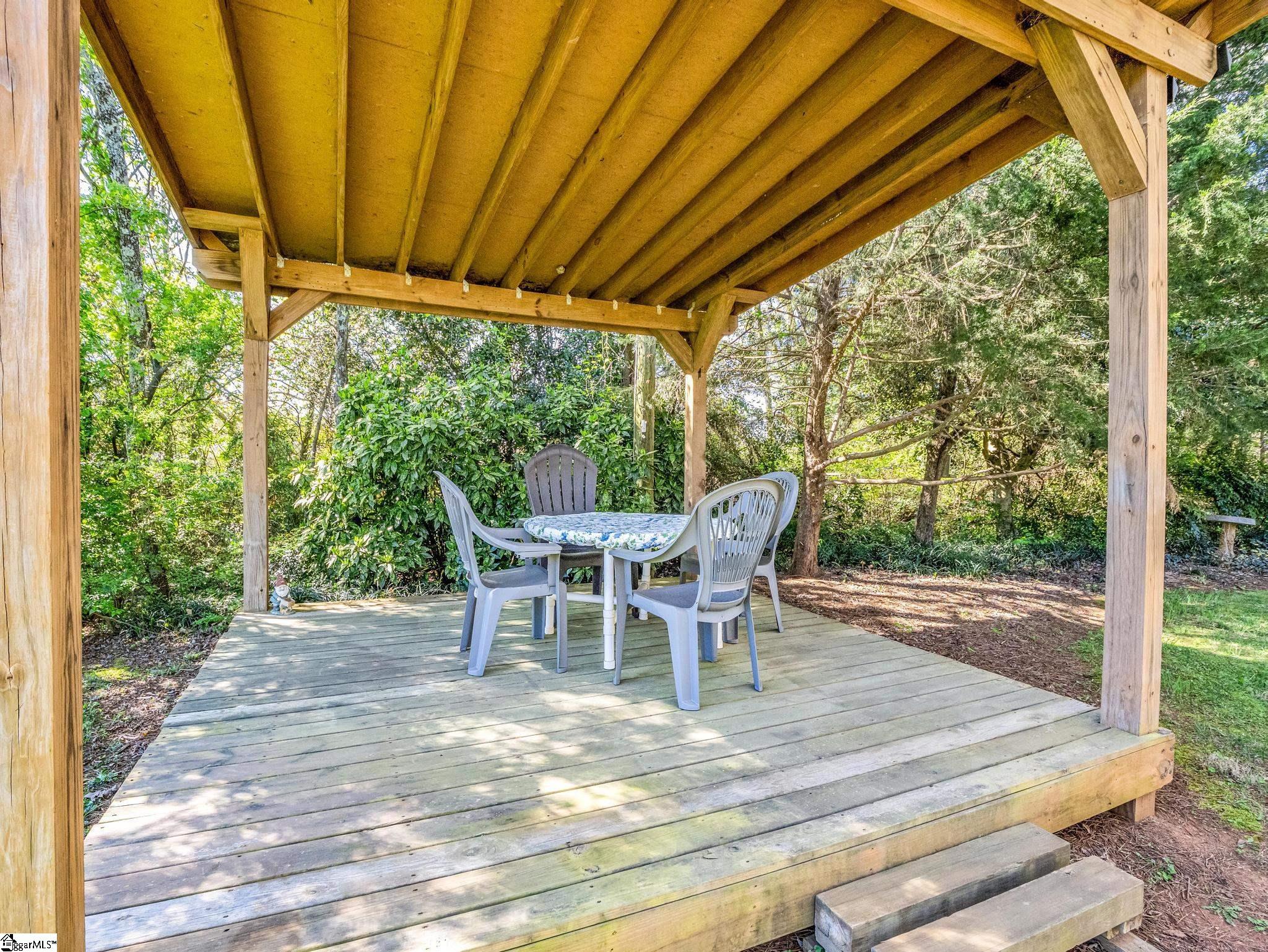 335 North Suber Road Taylors, SC 29687 - Photo 31 of 34