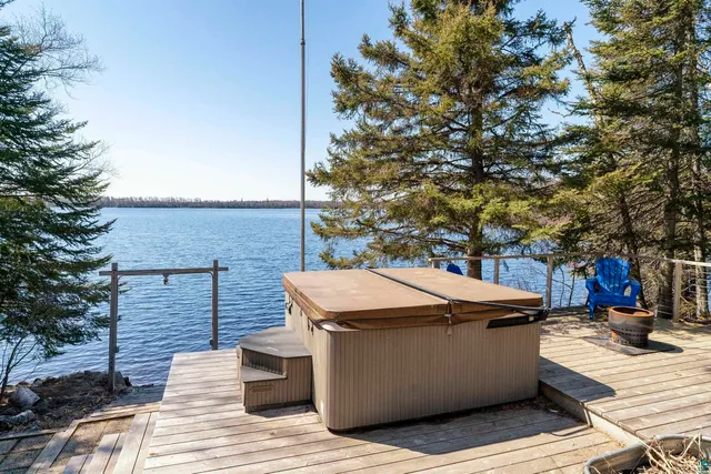 $748,500 | 1480 Devil Track Road, Grand Marais, MN 55604