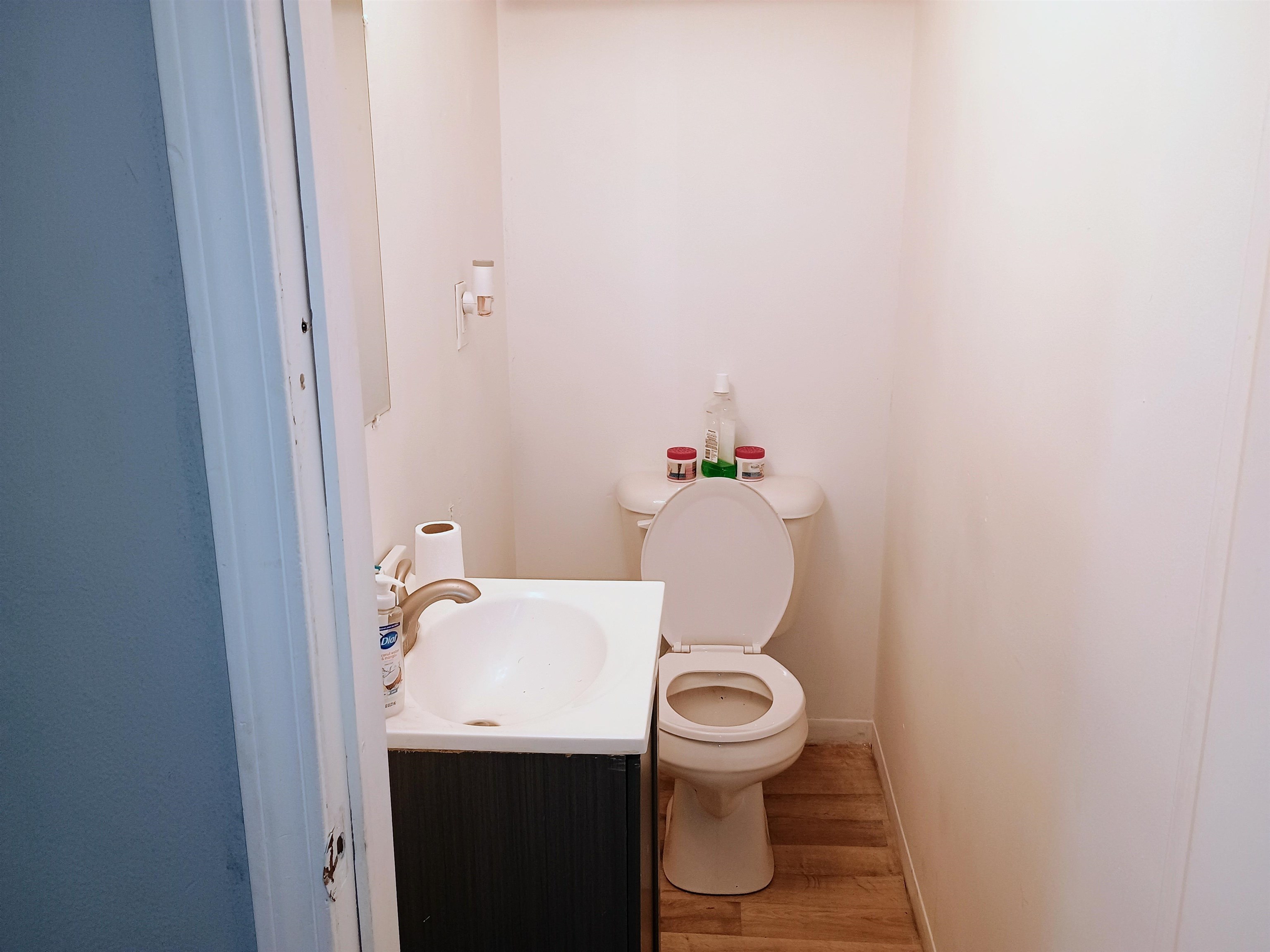 3321 West Riverside Boulevard Rockford, IL 61101 - Photo 11 of 37