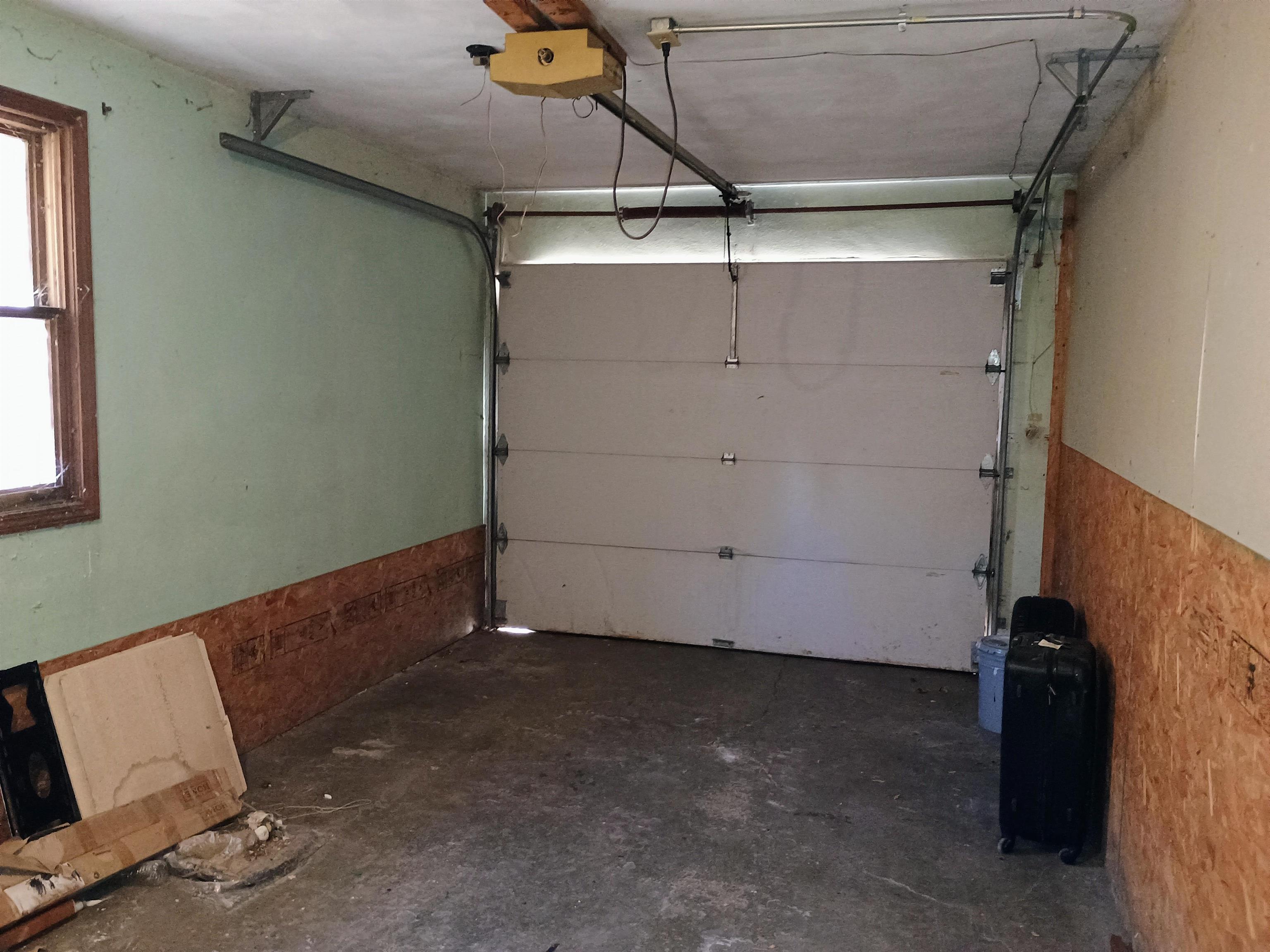 3321 West Riverside Boulevard Rockford, IL 61101 - Photo 16 of 37