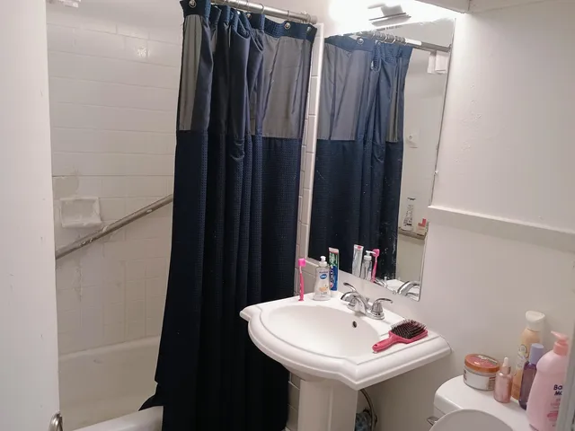 $199,900 | 3321 West Riverside Boulevard, Rockford, IL 61101