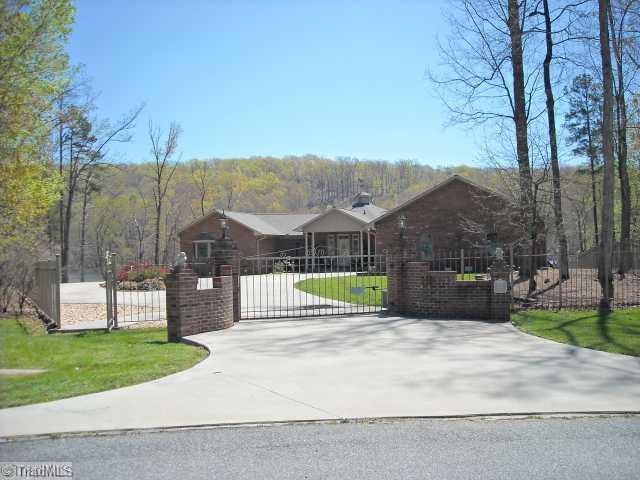 191 Roehm Landing Denton, NC 27239 - Photo 1 of 12 Exterior Front.