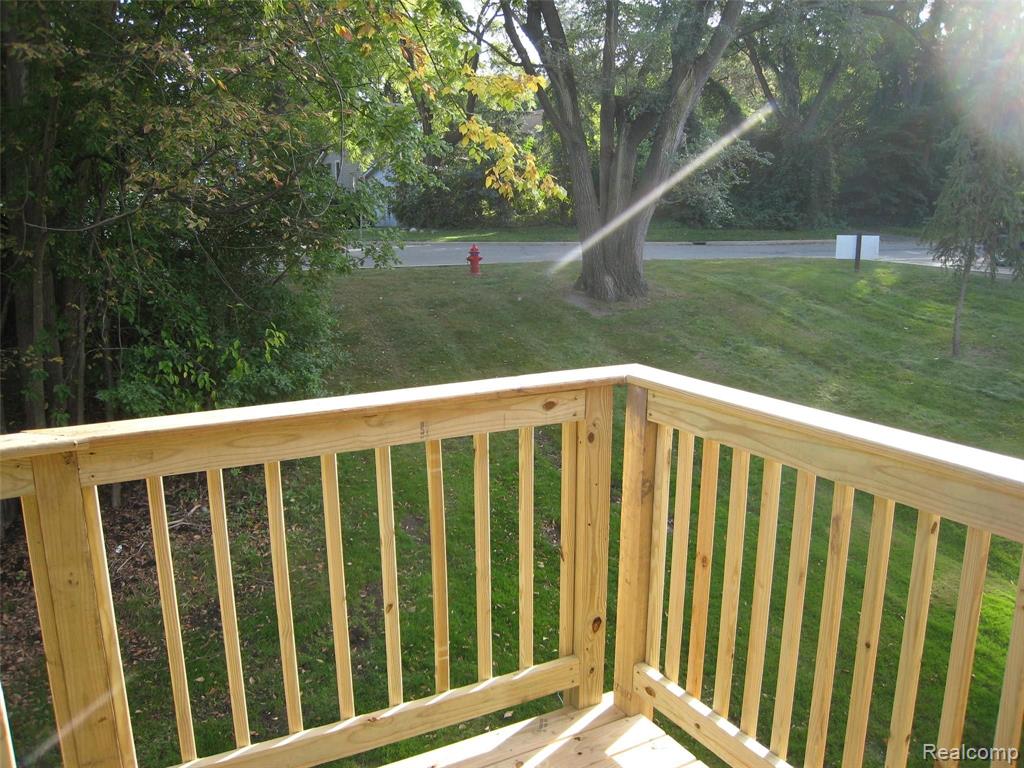 331 Lysander Street, Unit 2 Rochester, MI 48307 - Photo 9 of 11