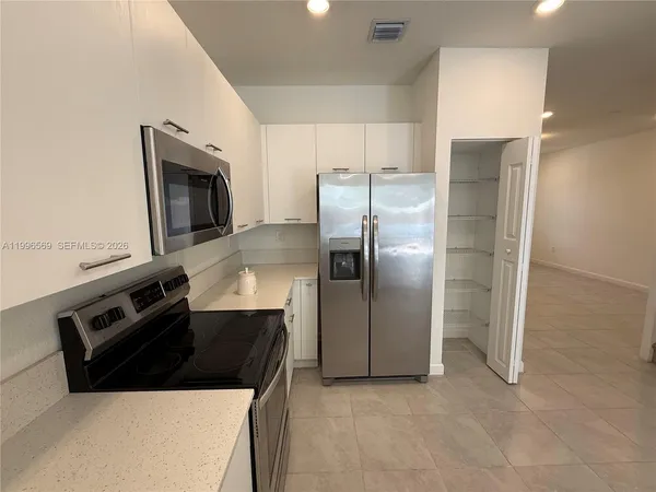 $4,500 | 12845 Northwest 24th Avenue, Miami, FL 33147