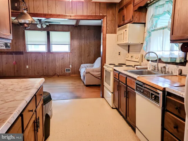 $350,000 | 3810 Katherine Avenue, Wilmington, DE 19808