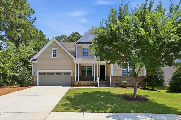 $700,000 | 2201 Newleaf Drive, Apex, NC 27539