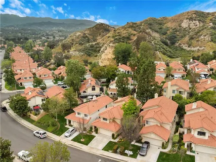 $755,000 | 29239 Marilyn Drive, Canyon Country, CA 91387