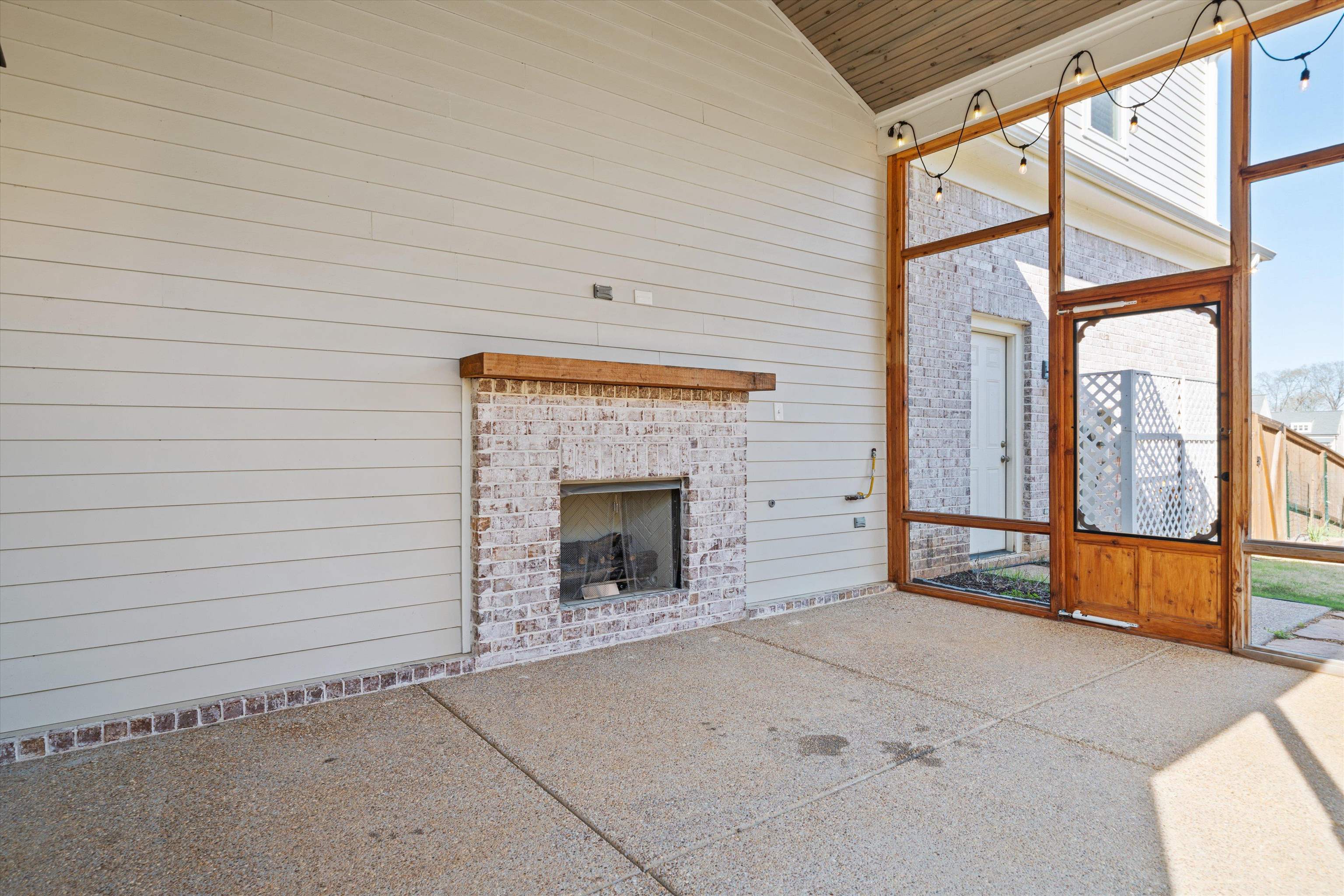 448 South Shea Road Collierville, TN 38017 - Photo 23 of 25 Gallery Image 23