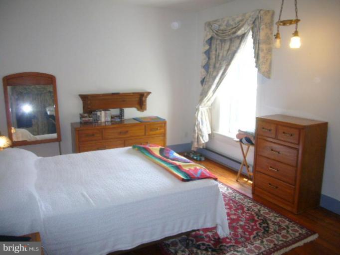 3481 Uniontown Road Westminster, MD 21158 - Photo 21 of 24 Bedroom #2