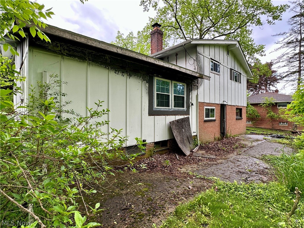 5319 Fairtree Road Bedford Heights, OH 44146 - Photo 5 of 27 Rear of home