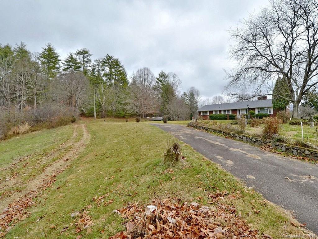 81 McLean Road Weaverville, NC 28787 - Photo 2 of 10 Gallery Image 2