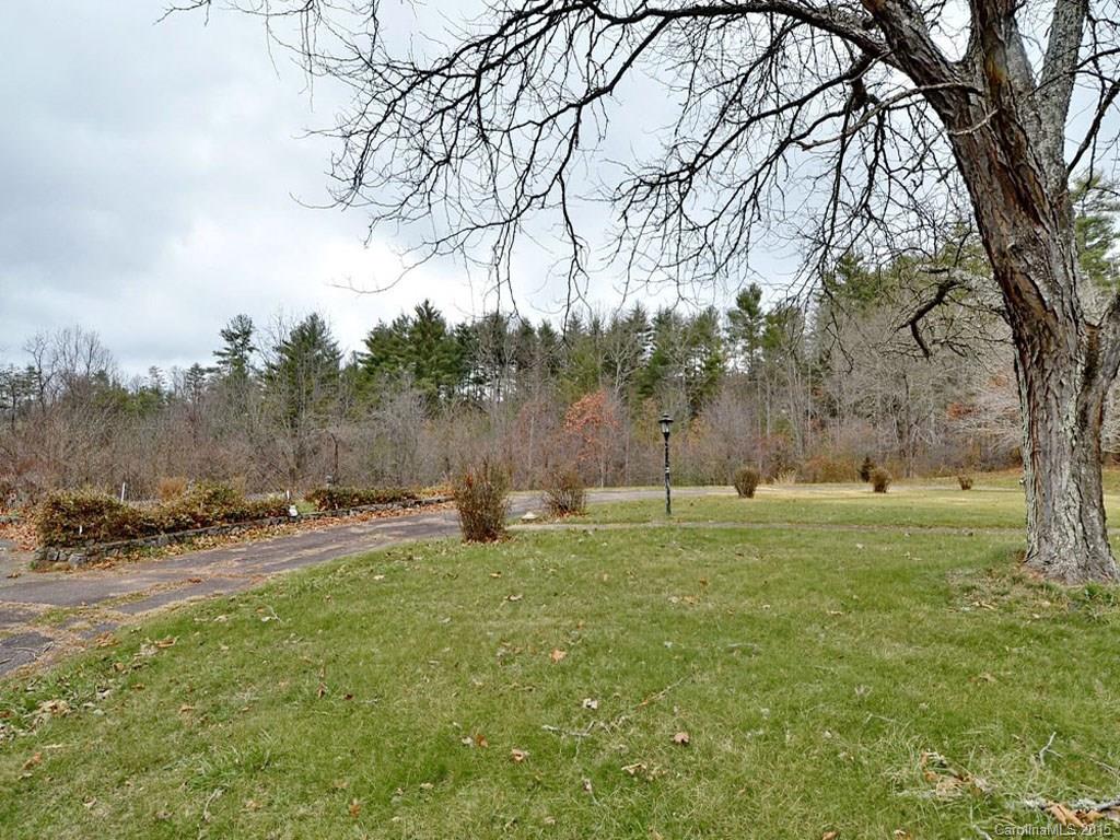 81 McLean Road Weaverville, NC 28787 - Photo 3 of 10 Gallery Image 3