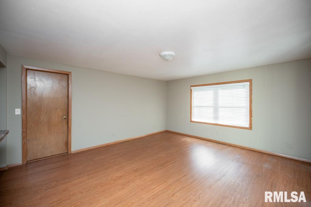 1806 State Street Pekin, IL 61554 - Photo 24 of 41