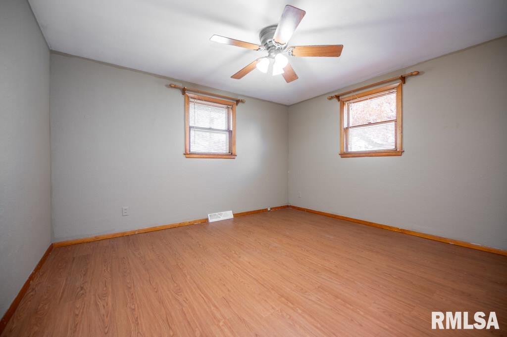 1806 State Street Pekin, IL 61554 - Photo 33 of 41