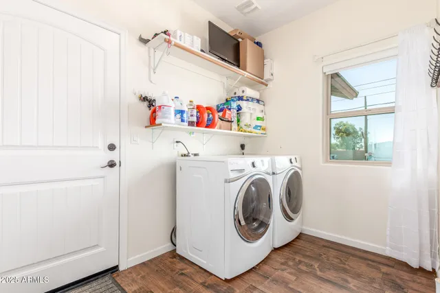 $465,000 | 1331 South Cedar Drive, Apache Junction, AZ 85120