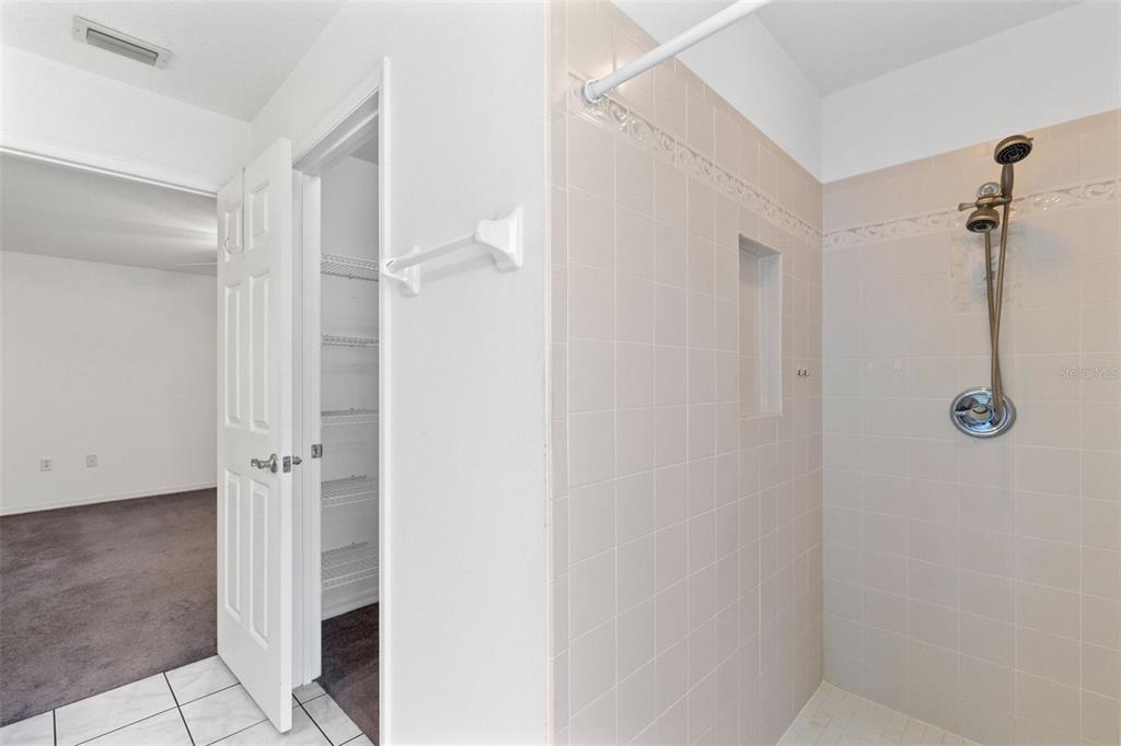 4450 Treasure Cay Road Tavares, FL 32778 - Photo 12 of 30