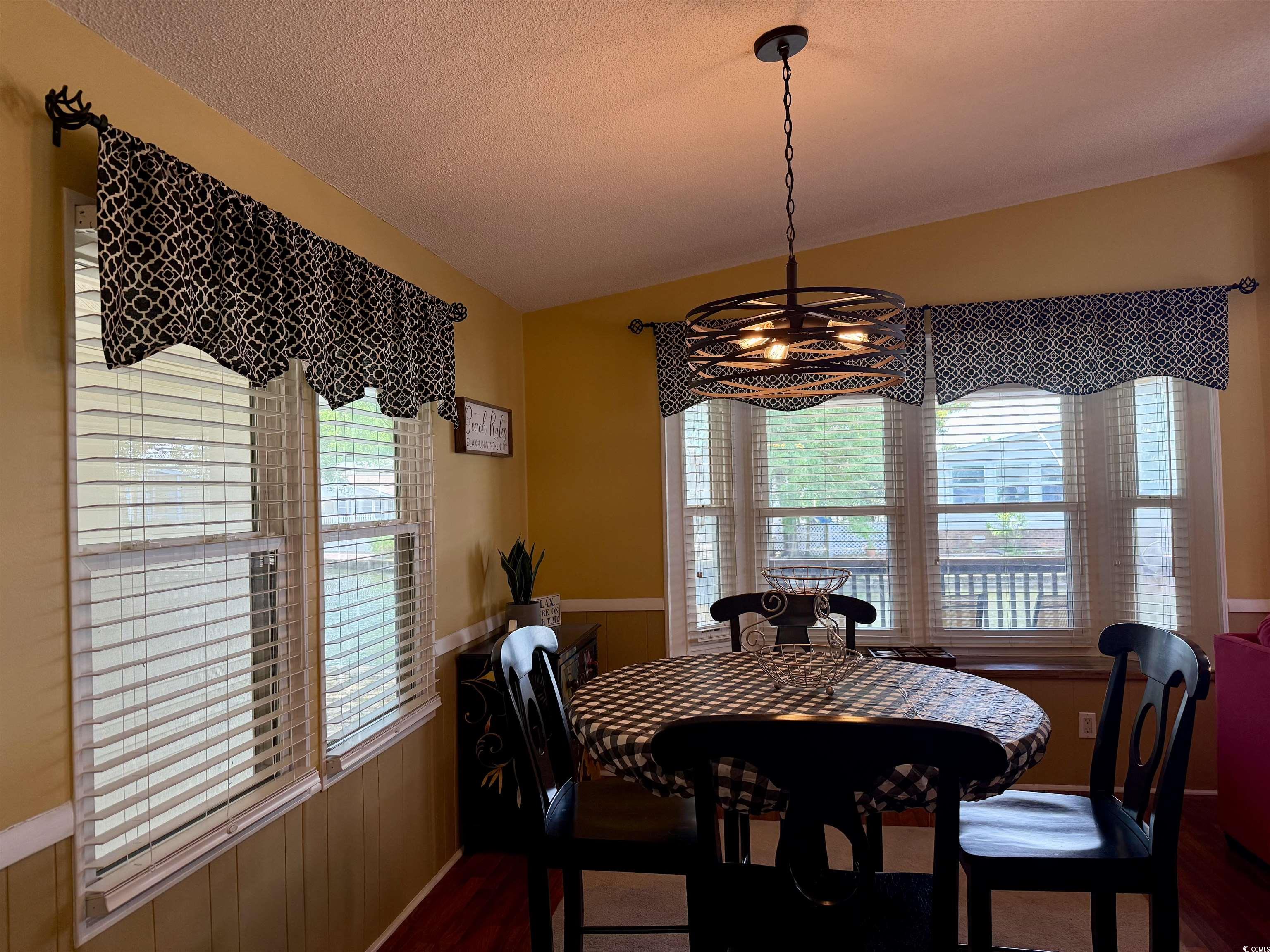 371 Meadowlark Surfside Beach, SC 29575 - Photo 6 of 35