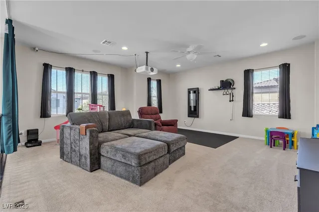 $655,000 | 9950 Coyote Echo Court, Las Vegas, NV 89166