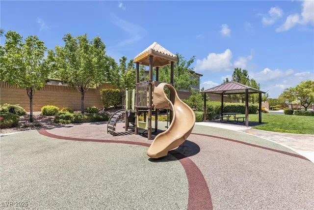 $655,000 | 9950 Coyote Echo Court, Las Vegas, NV 89166