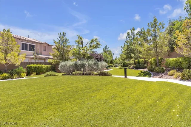 $655,000 | 9950 Coyote Echo Court, Las Vegas, NV 89166