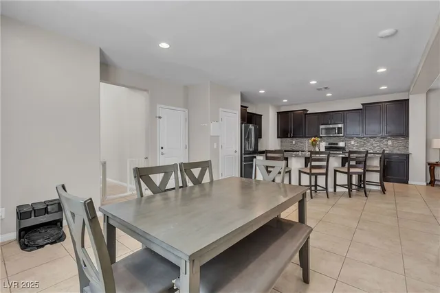 $655,000 | 9950 Coyote Echo Court, Las Vegas, NV 89166