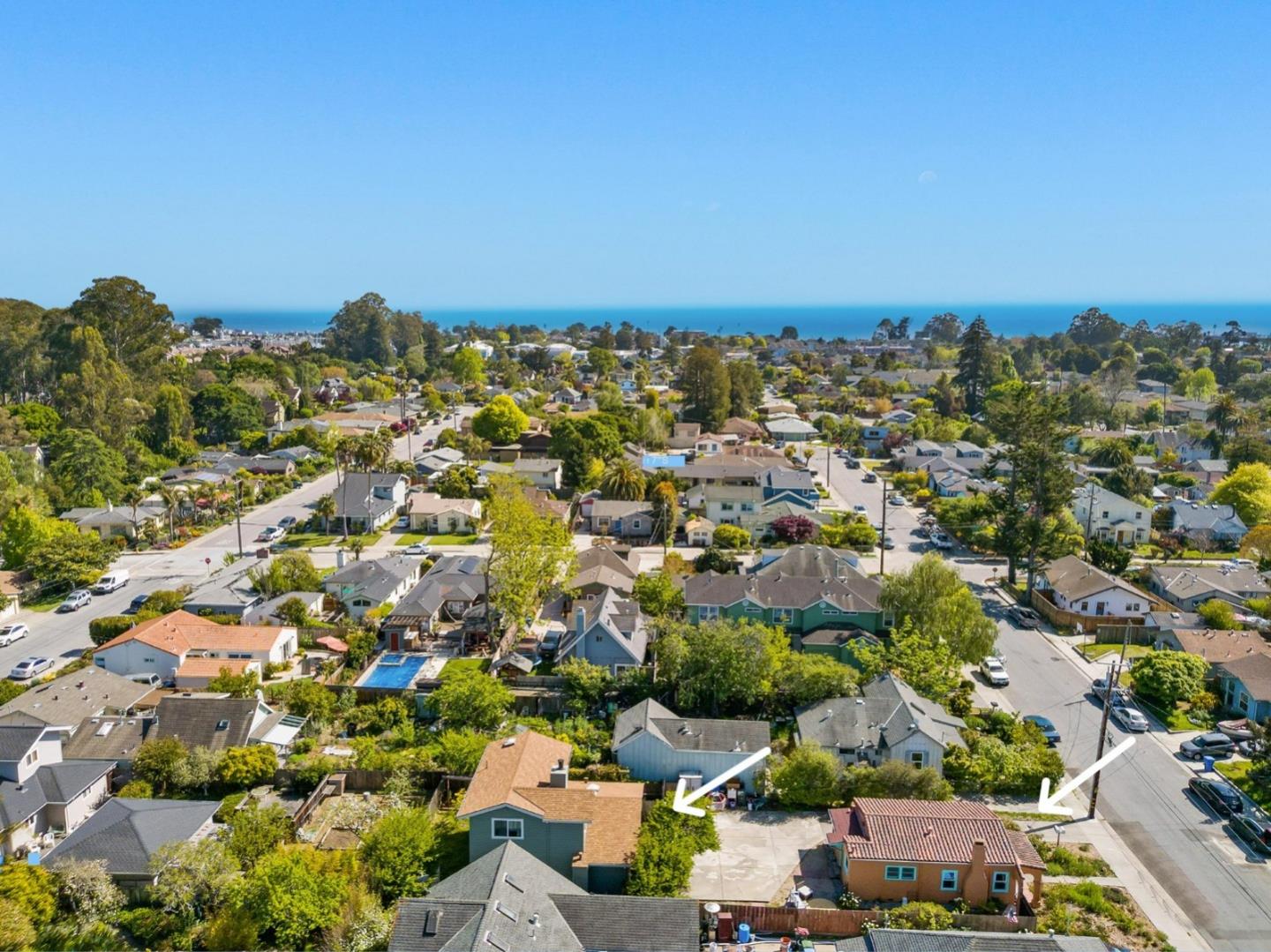 620 Sumner Street Santa Cruz, CA 95062 - Photo 43 of 45 an aerial view of multiple house
