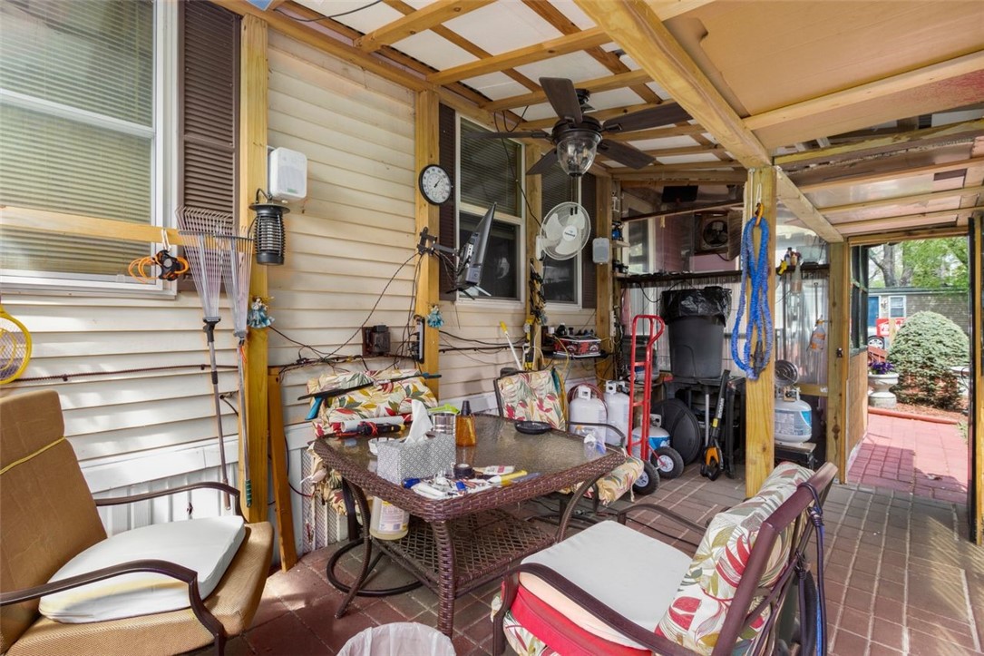 6101 Post Road North Kingstown, RI 02852 - Photo 31 of 34