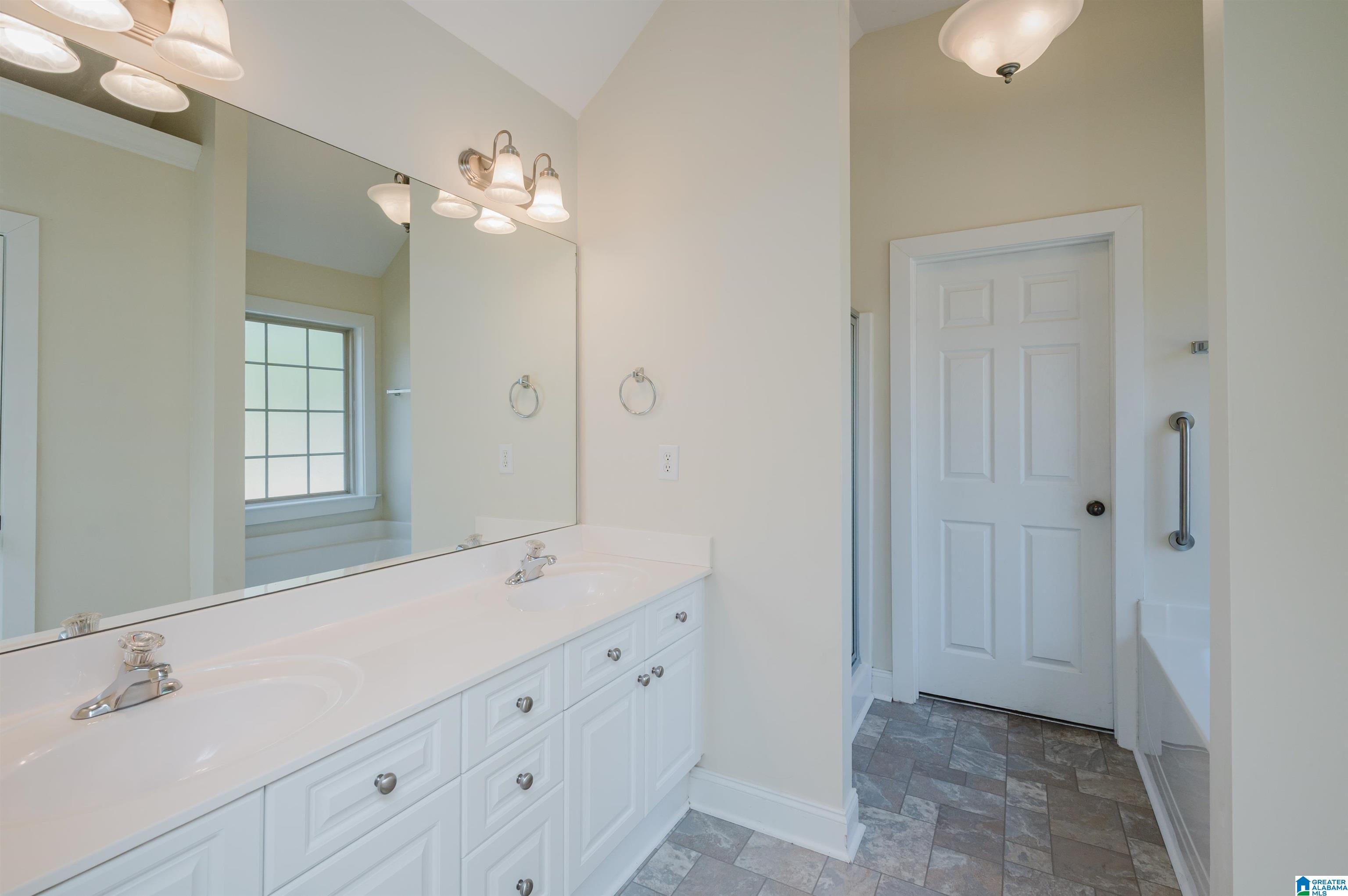5576 Colony Lane Birmingham, AL 35226 - Photo 20 of 39
