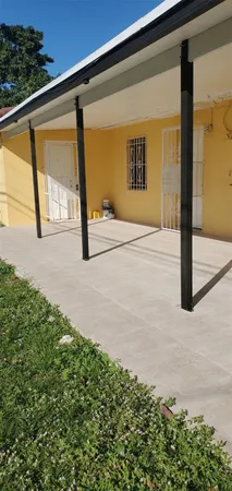 $4,300 | 930 Northeast 160th Street, North Miami Beach, FL 33162