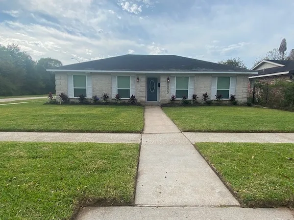 $1,850 | 3803 Regency Drive, Houston, TX 77045