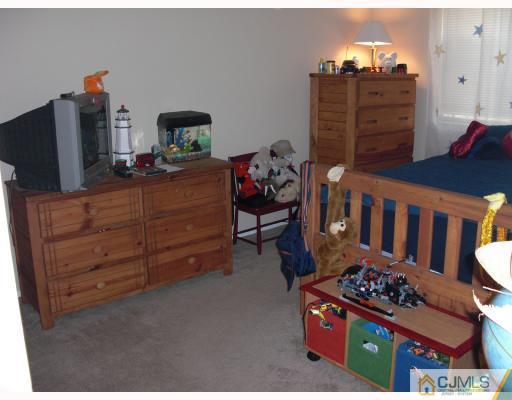 193 Evergreen Road, Unit 1A 1A Edison, NJ 08837 - Photo 5 of 8 Gallery Image 5