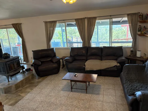 $360,000 | 4440 Arbolada Drive, La Grange, CA 95329