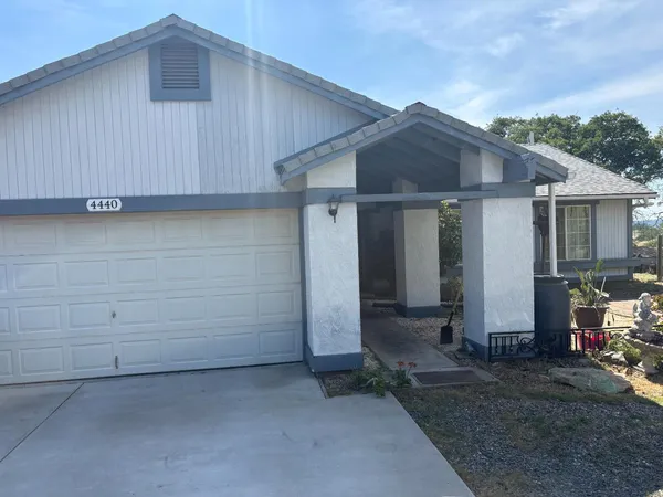 $360,000 | 4440 Arbolada Drive, La Grange, CA 95329