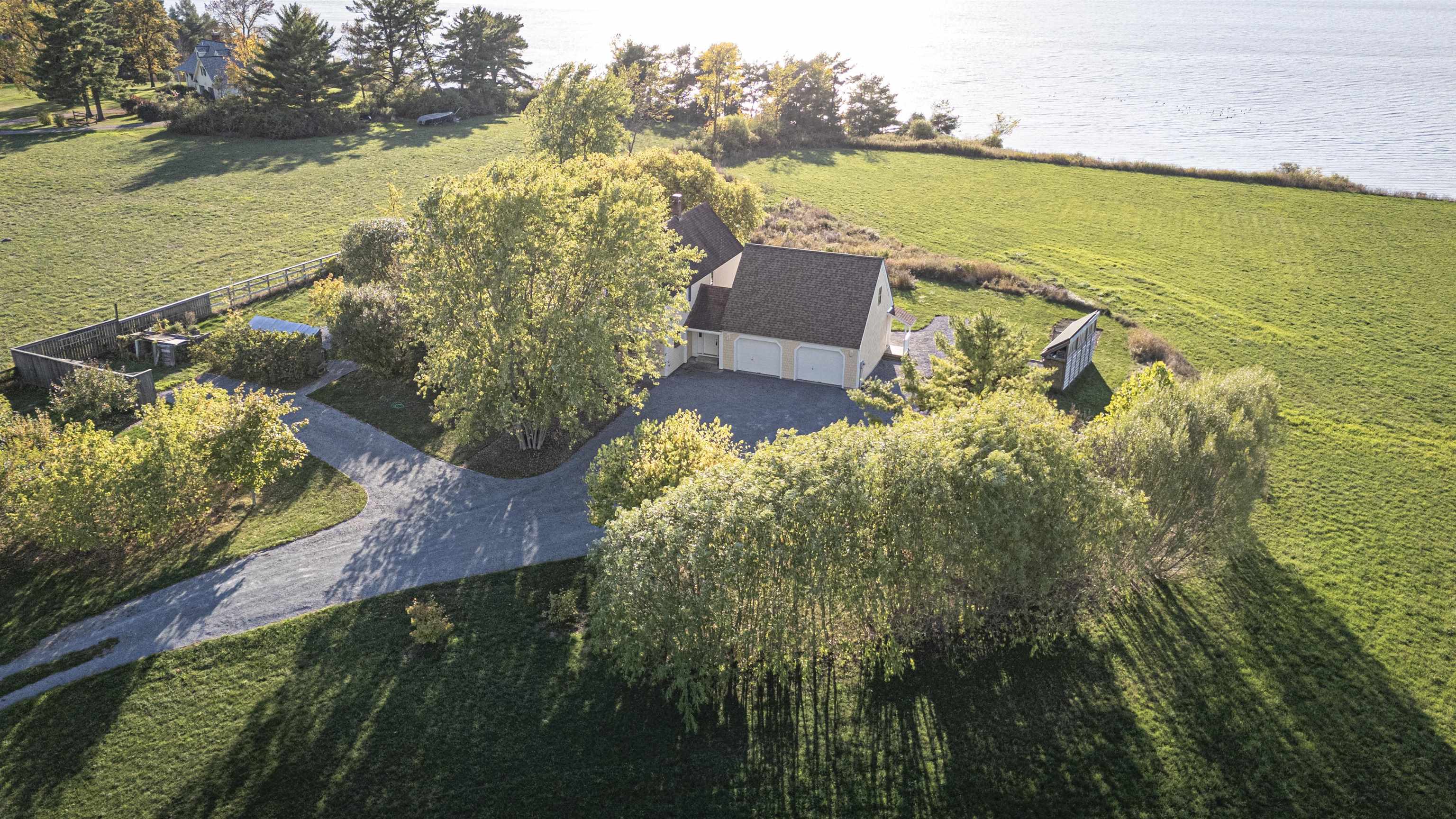 8269 Vermont Rte 125 Bridport, VT 05734 - Photo 9 of 46