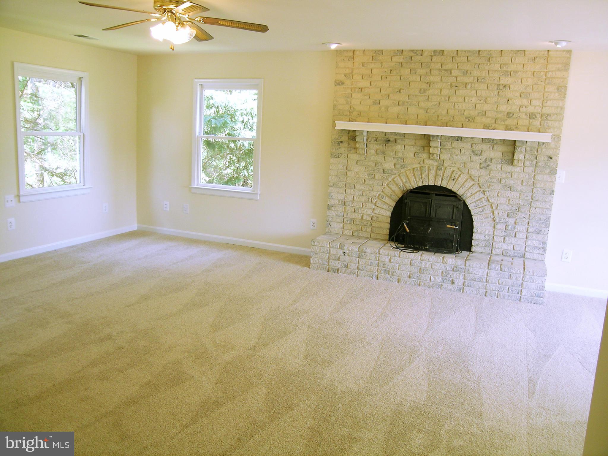 6605 Runkles Road Mount Airy, MD 21771 - Photo 13 of 29 Master BR