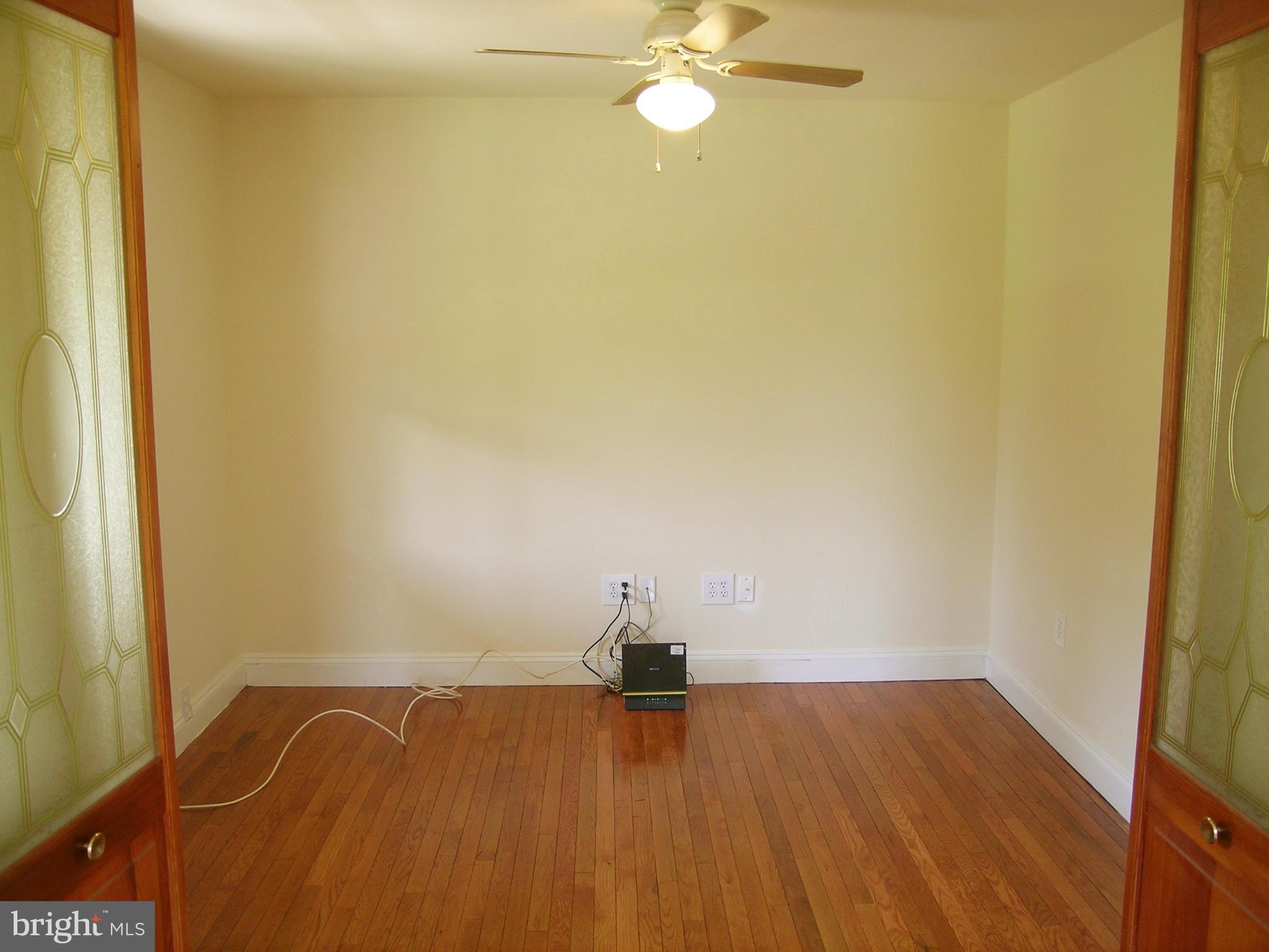 6605 Runkles Road Mount Airy, MD 21771 - Photo 10 of 29 Den