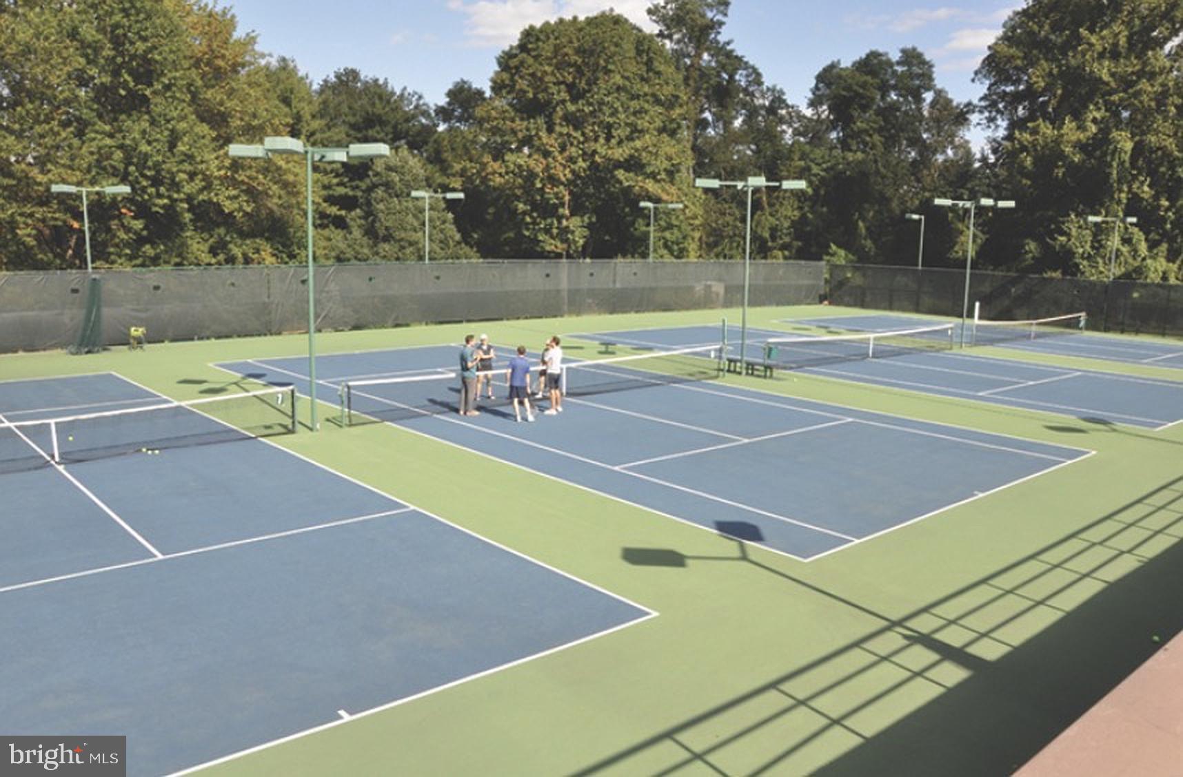 5225 Pooks Hill Road, Unit 1301N Bethesda, MD 20814 - Photo 26 of 26 a view of a tennis court
