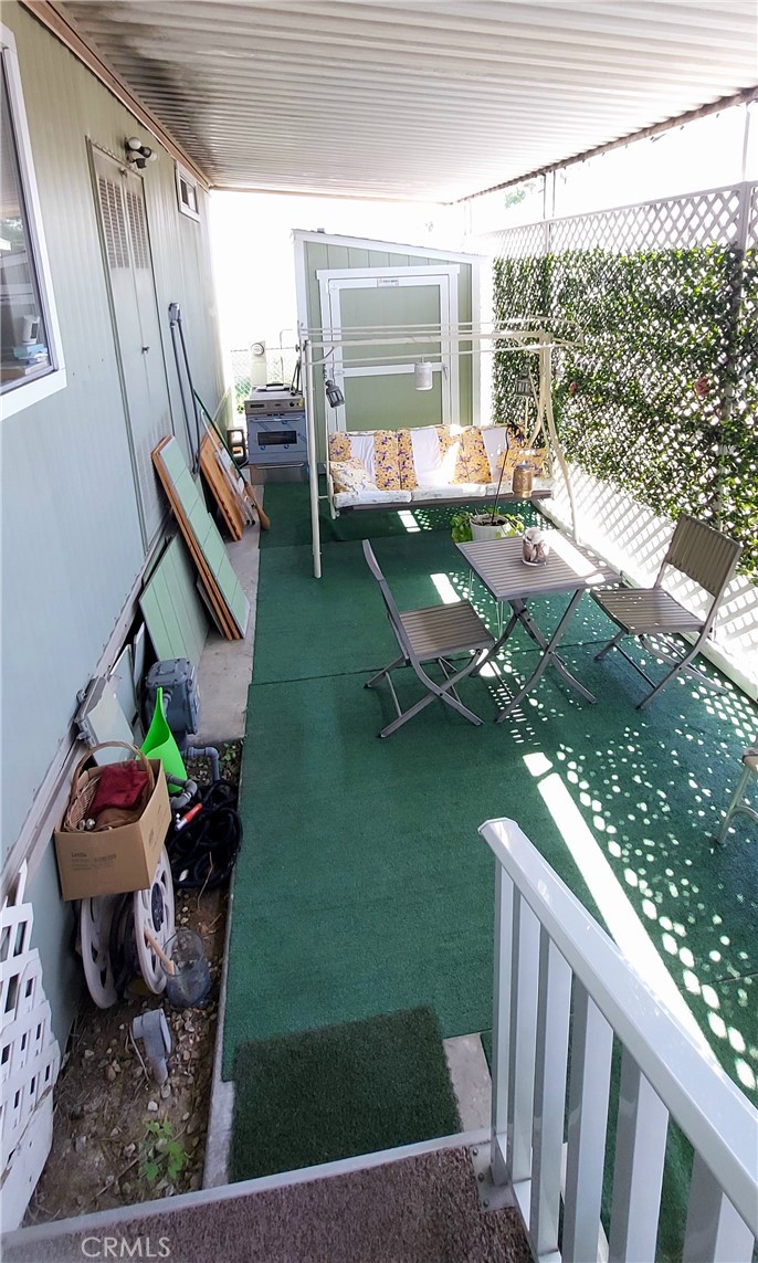 20806 Gridley Road, Unit 58 Lakewood, CA 90715 - Photo 16 of 20 Patio