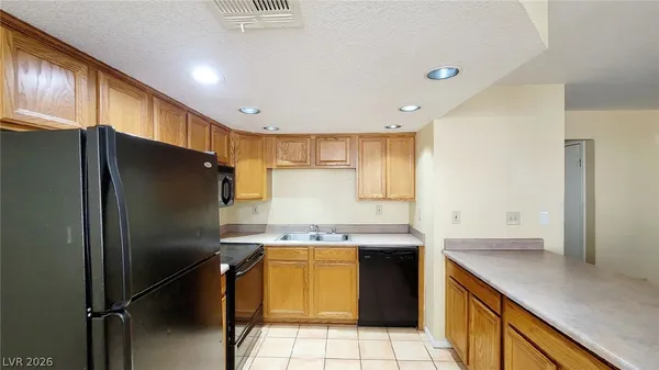 $1,295 | 1204 Observation Drive, Unit 101, Las Vegas, NV 89128