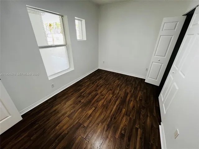 $2,550 | 946 Bay Drive, Unit 2, Miami Beach, FL 33141