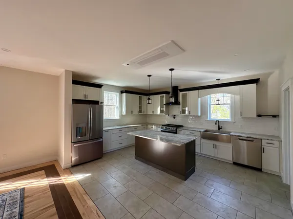 $879,000 | 24 Wildcat Drive, Dover, NH 03820