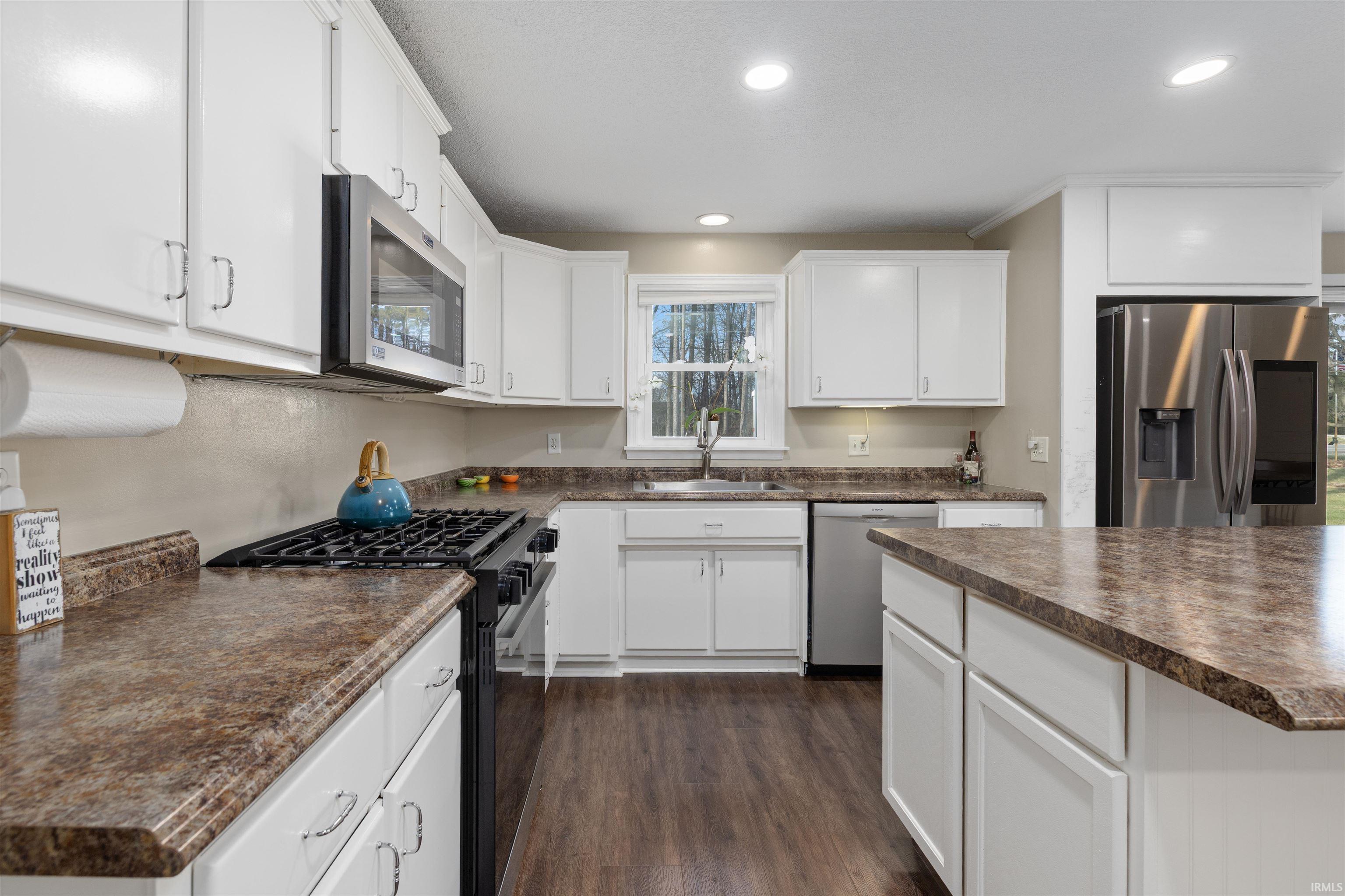 7754 St Joe Road Fort Wayne, IN 46835 - Photo 7 of 32