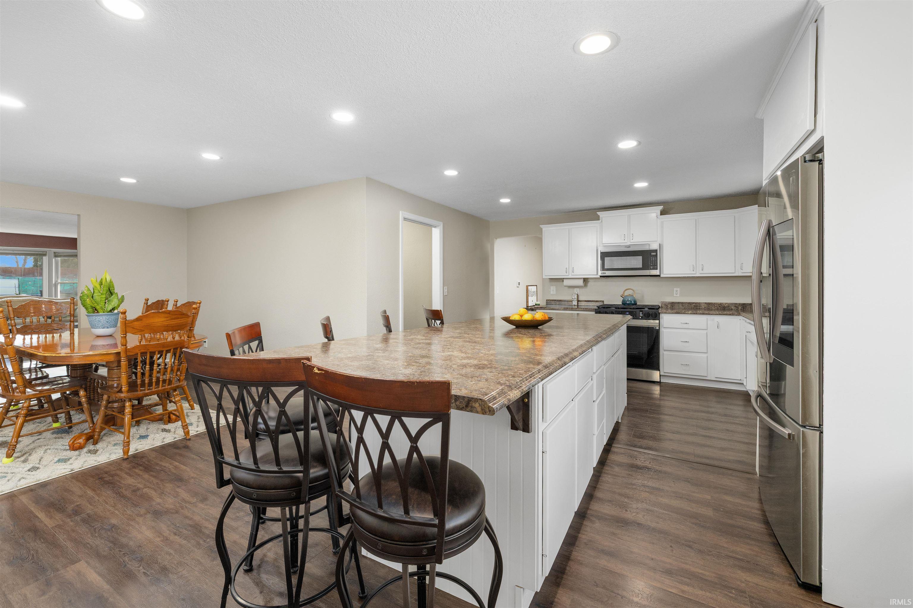 7754 St Joe Road Fort Wayne, IN 46835 - Photo 8 of 32